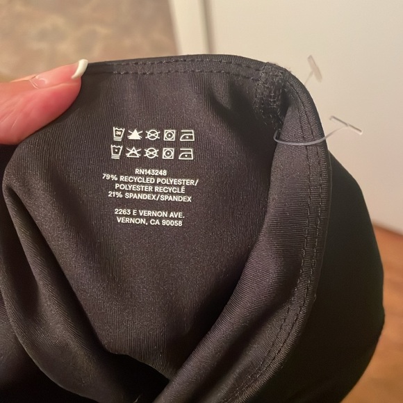 NWOT Small Reformation Ecomove High Rise Legging - Picture 6 of 6